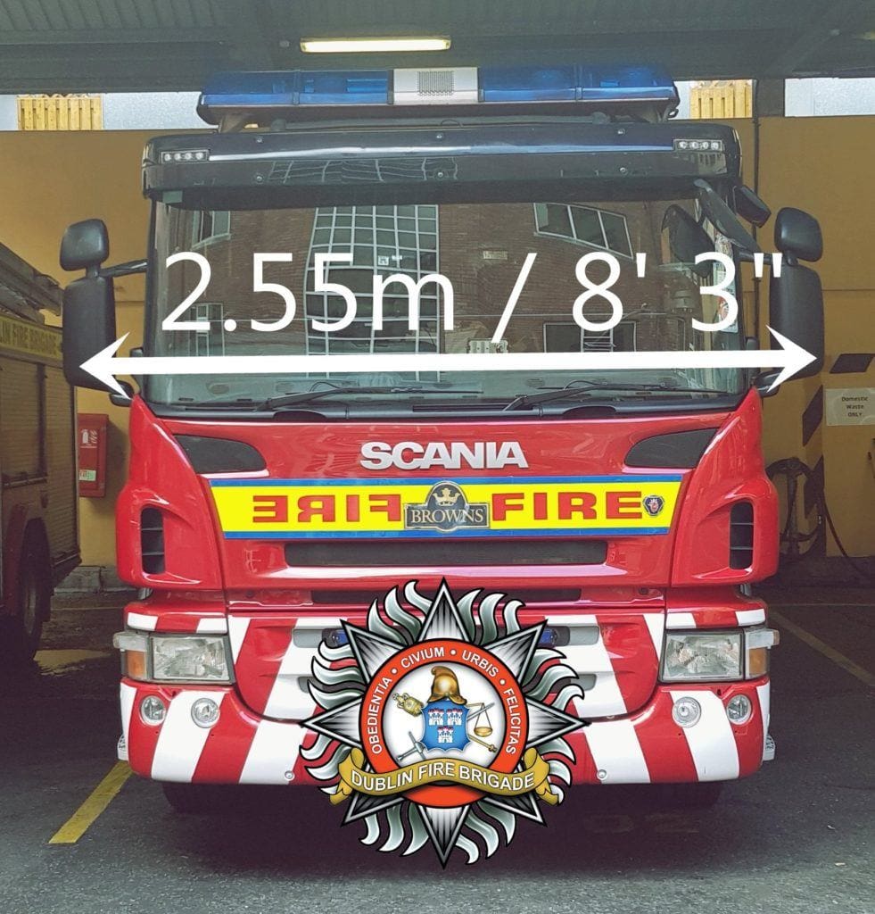 Photo of a fire truck showing dimensions - 2.55m wide